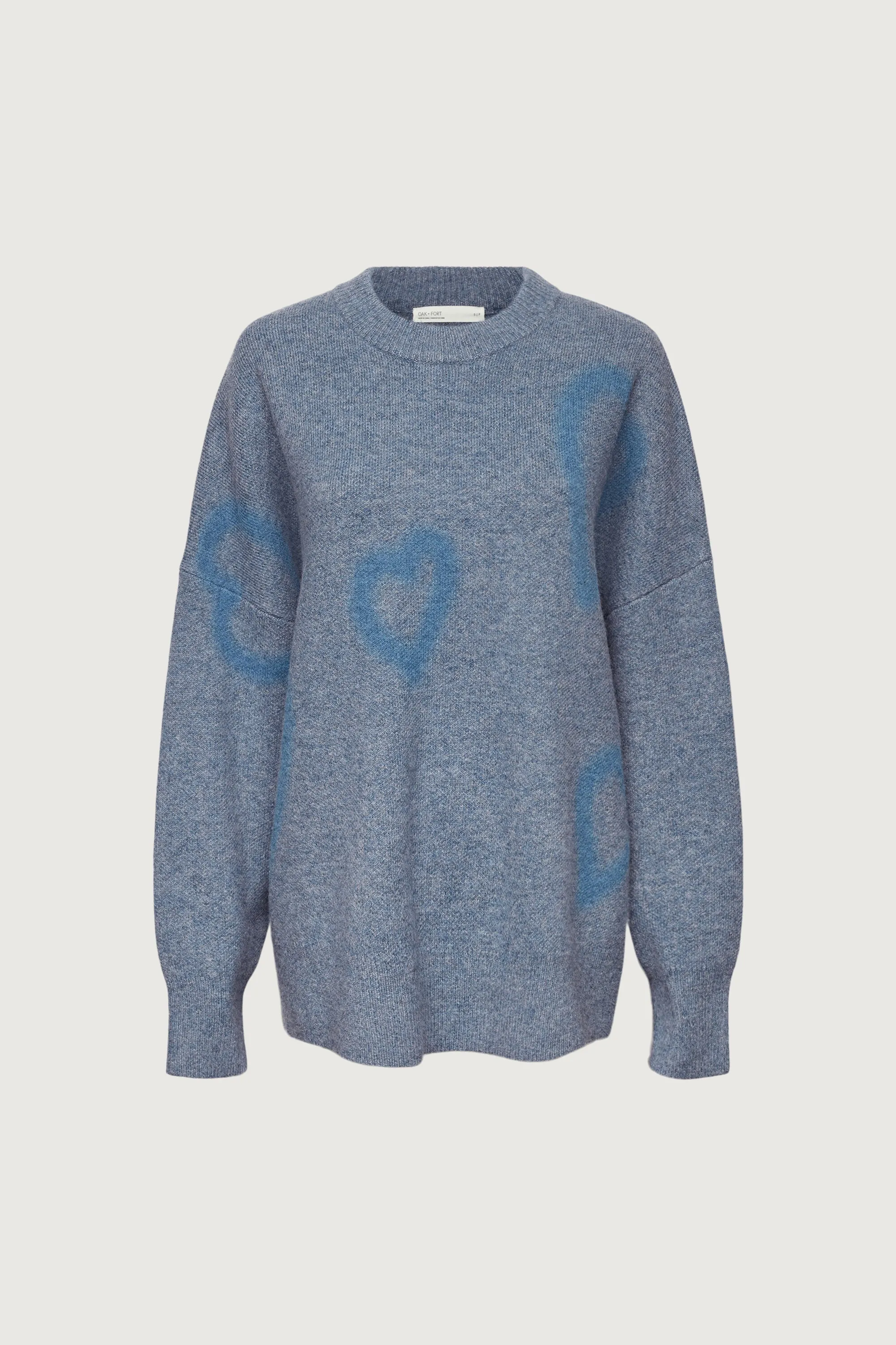 HEART SPRAY PAINT EFFECT SWEATER
