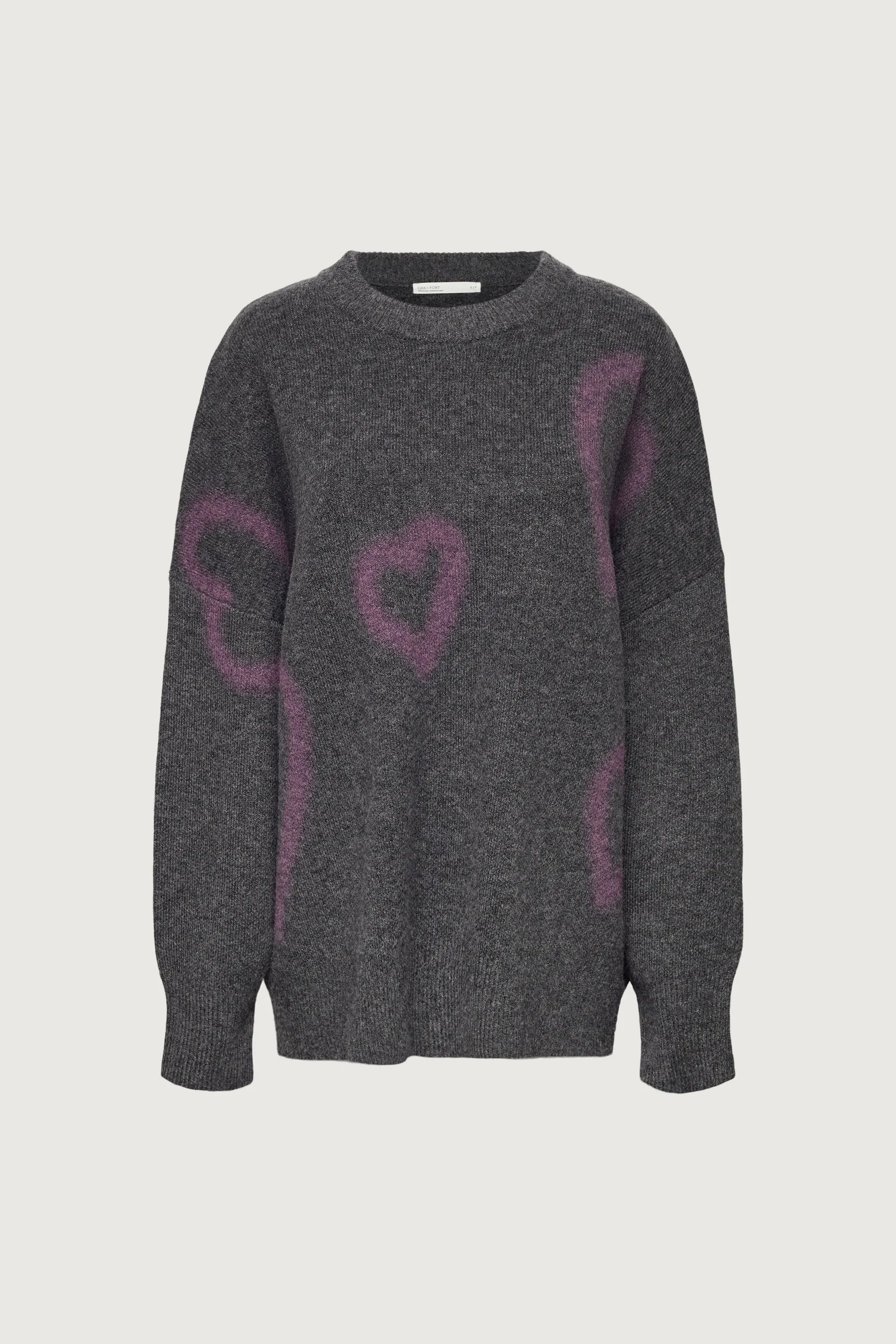 HEART SPRAY PAINT EFFECT SWEATER