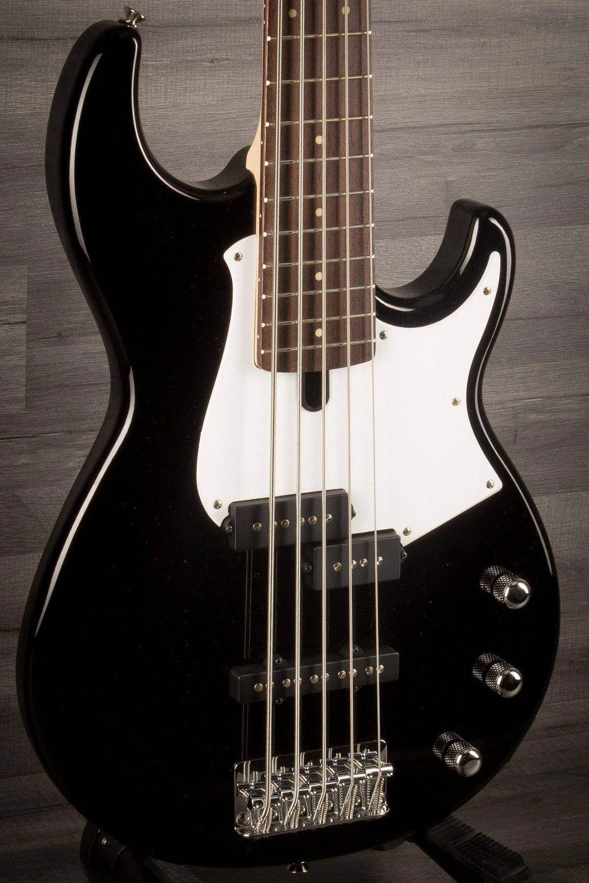 Yamaha BB 235 5-String Bass Guitar - Black